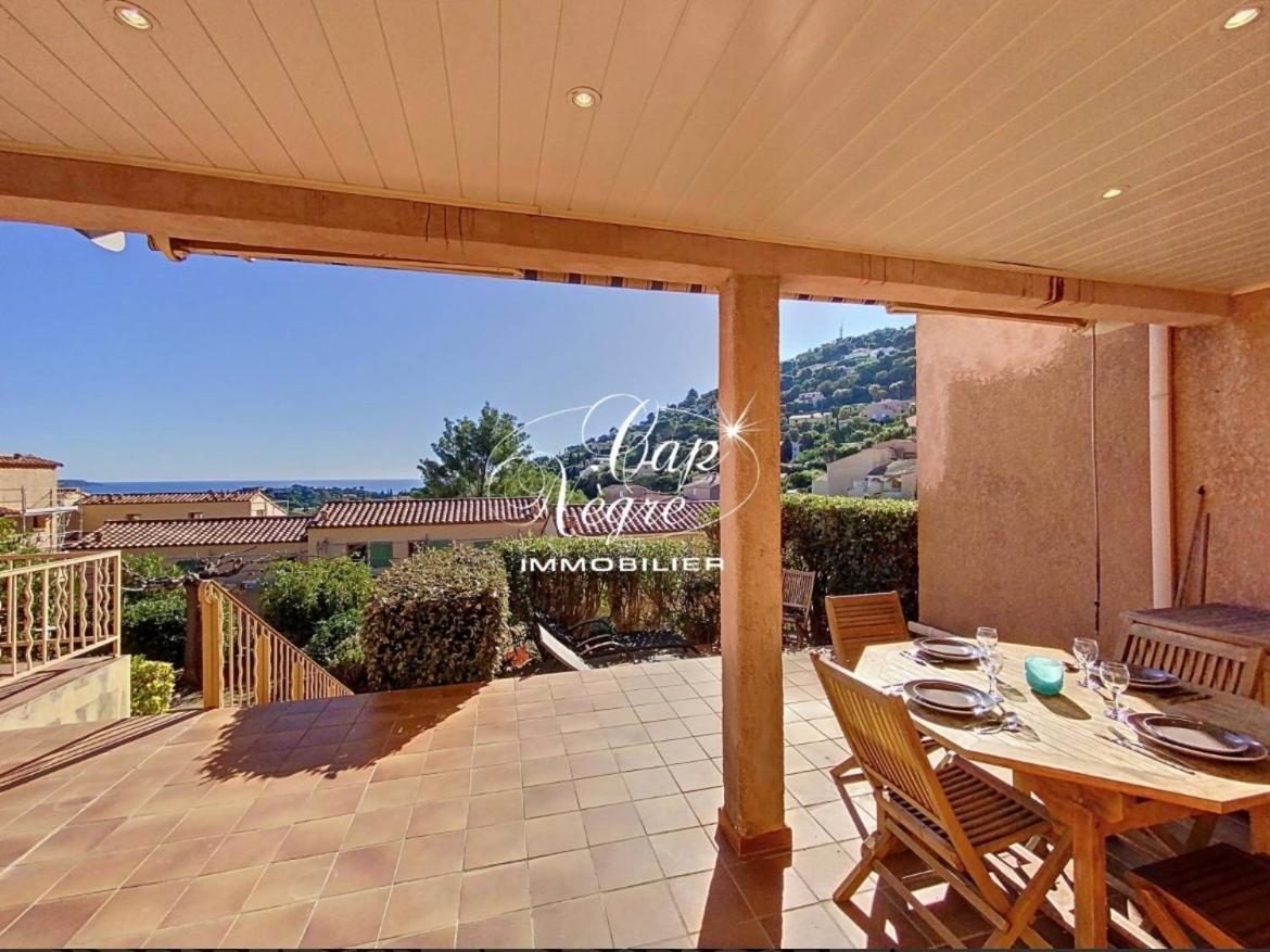 Terrasse De 30M2 Vue Mer Panoramique 1 Chambre Διαμέρισμα Cavalaire-sur-Mer Εξωτερικό φωτογραφία