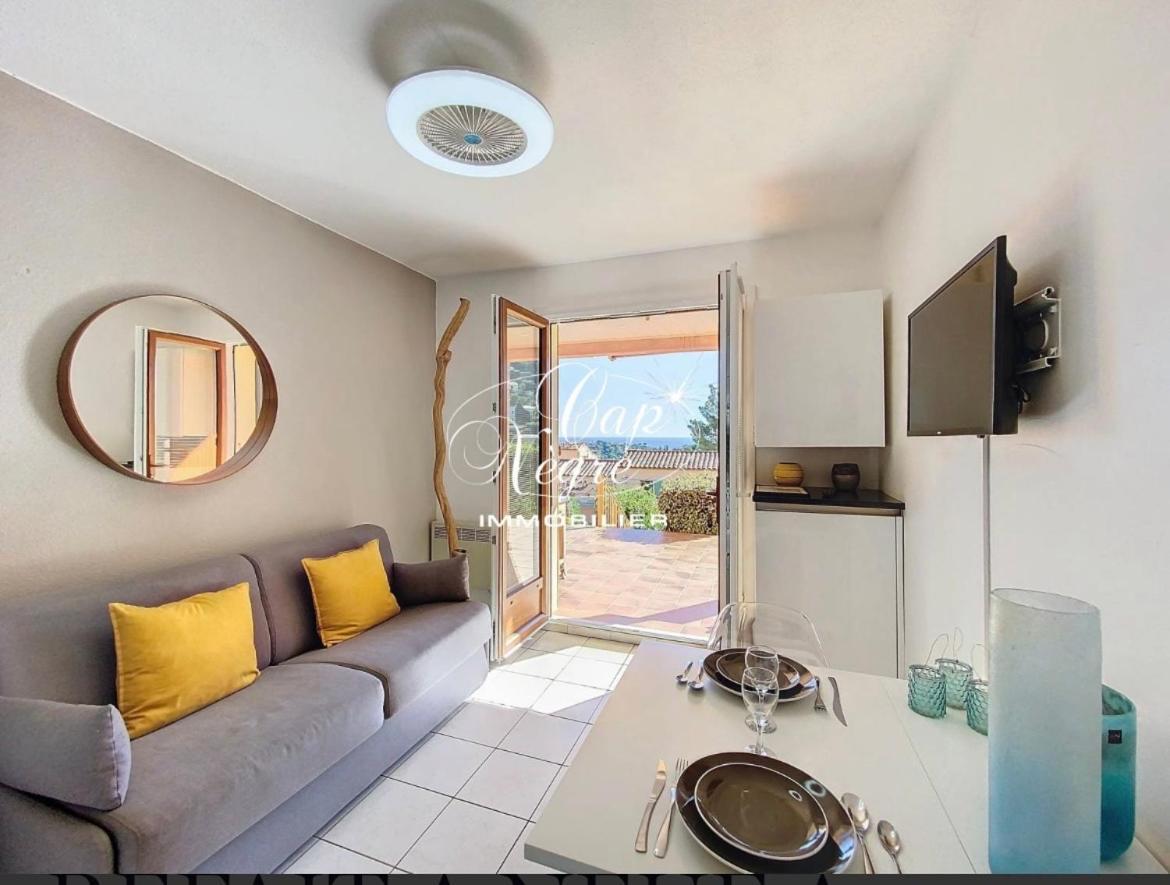 Terrasse De 30M2 Vue Mer Panoramique 1 Chambre Διαμέρισμα Cavalaire-sur-Mer Εξωτερικό φωτογραφία